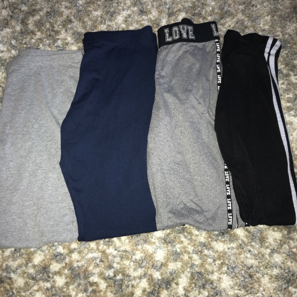 4 pr legging. Rue 21, Faded Glory, Wonder Nation.